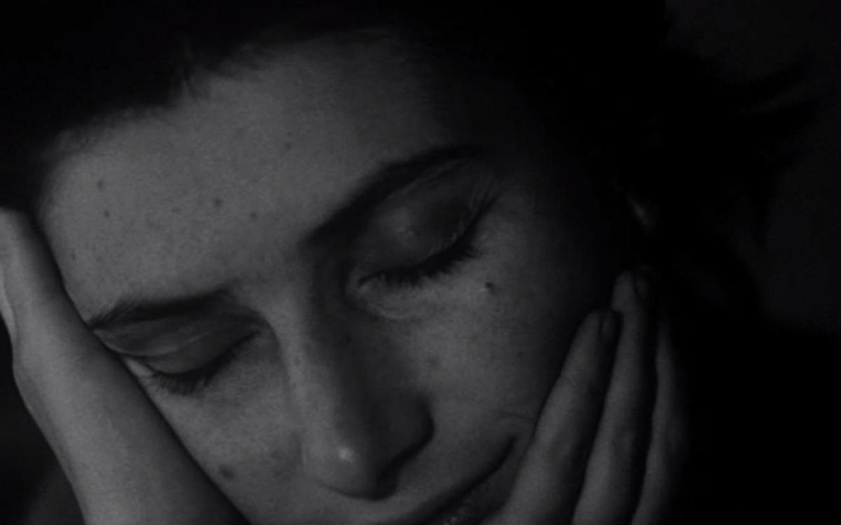 (1) Elle a passé tant d’heures sous les sunlights... (Philippe Garrel, 1985)