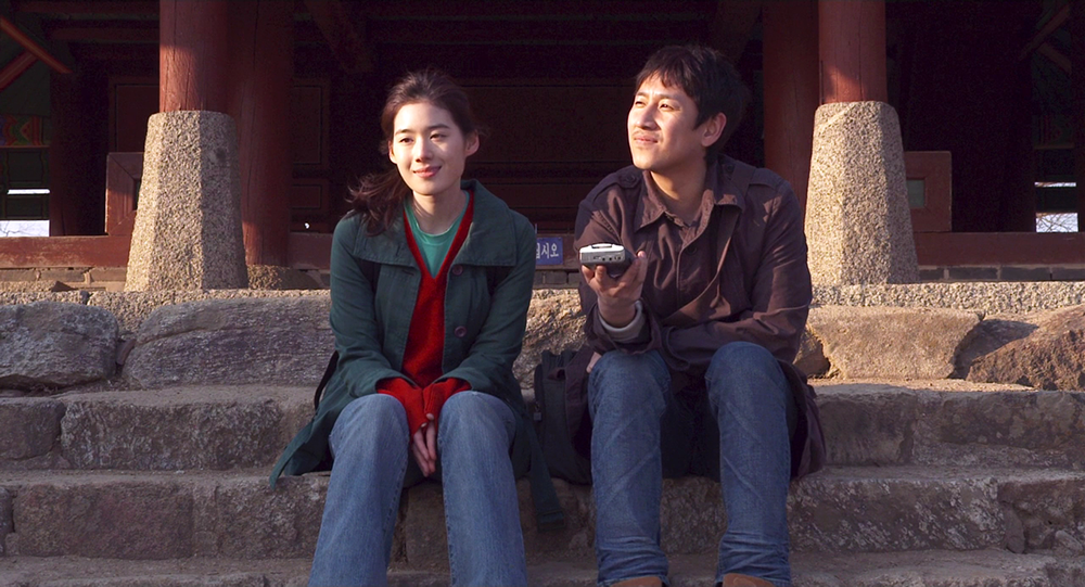 (34) Nugu-ui ttal-do anin Hae-won [Nobody's Daughter Haewon] (Hong Sang-soo, 2013)