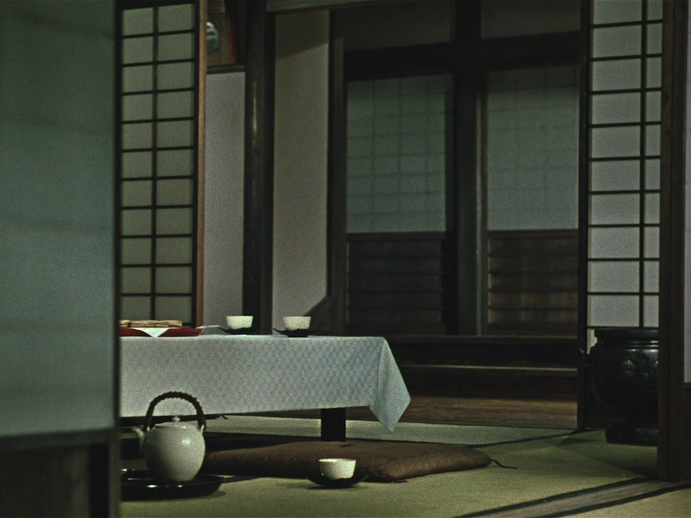 (2) Akibiyori [Late Autumn] (Yasujirō Ozu, 1960)