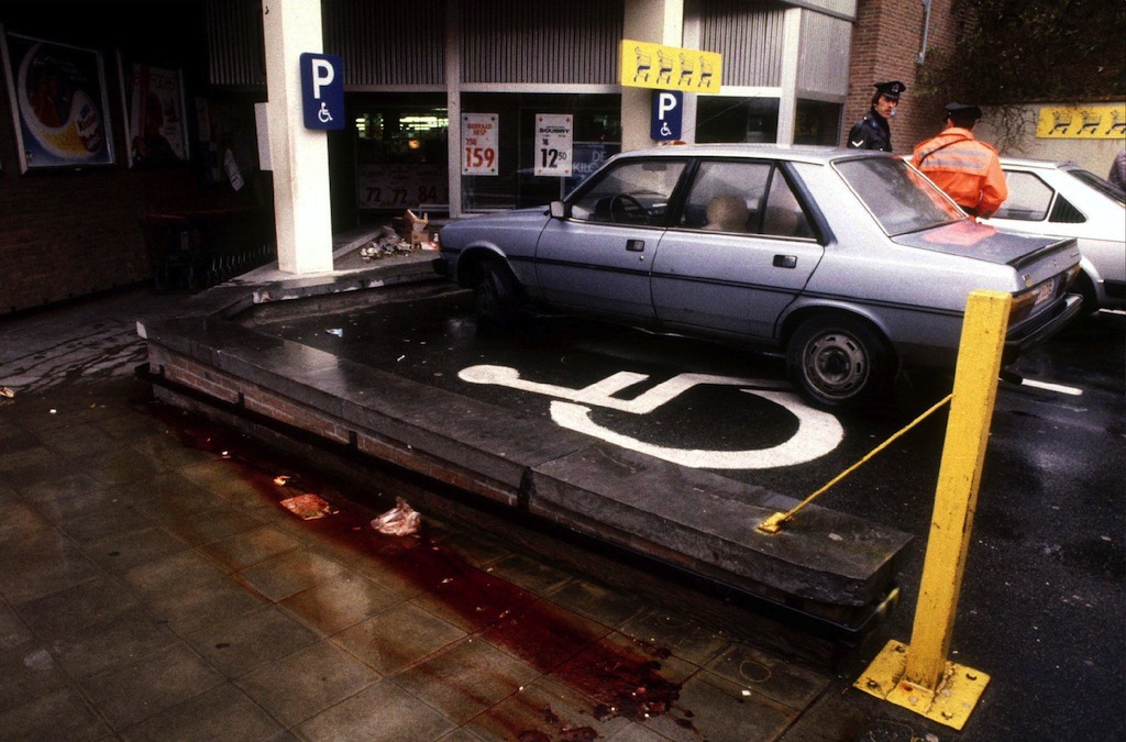 Archiefbeeld van de Delhaize in Aalst na de aanslag door de Bende van Nijvel op 9 november 1985