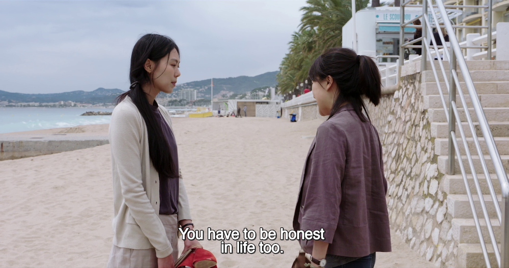 (11) Claire’s Camera (Hong Sang-soo, 2017)