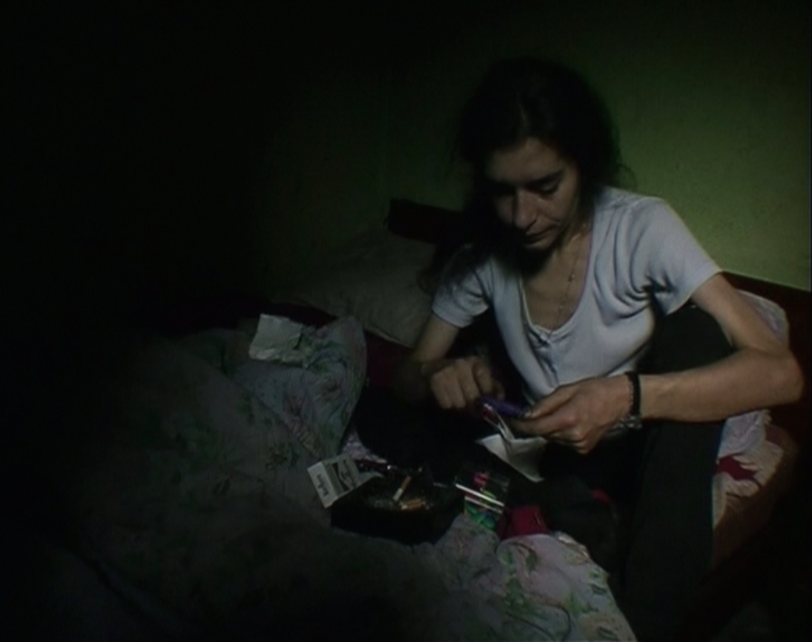 (2) No quarto da Vanda [In Vanda’s Room] (Pedro Costa, 2000)