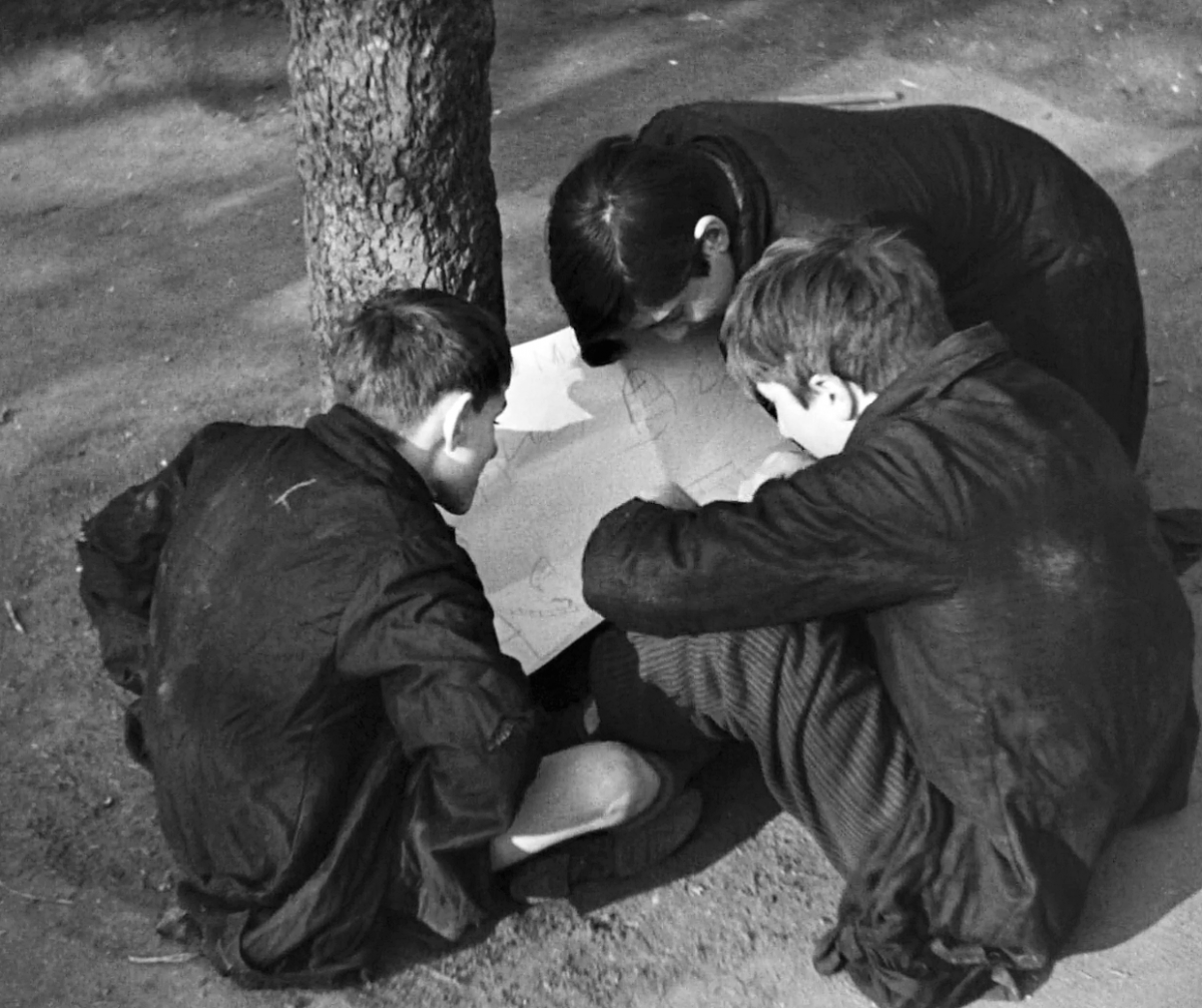 (1) Zéro de conduite: Jeunes diables au collège (Jean Vigo, 1933)